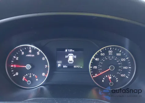 2020 Kia Sportage Lx z USA, uszkodzony, nr VIN KNDPM3AC2L7827491